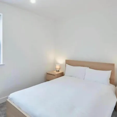 Apartamento 2 In By Belvilla Loftus